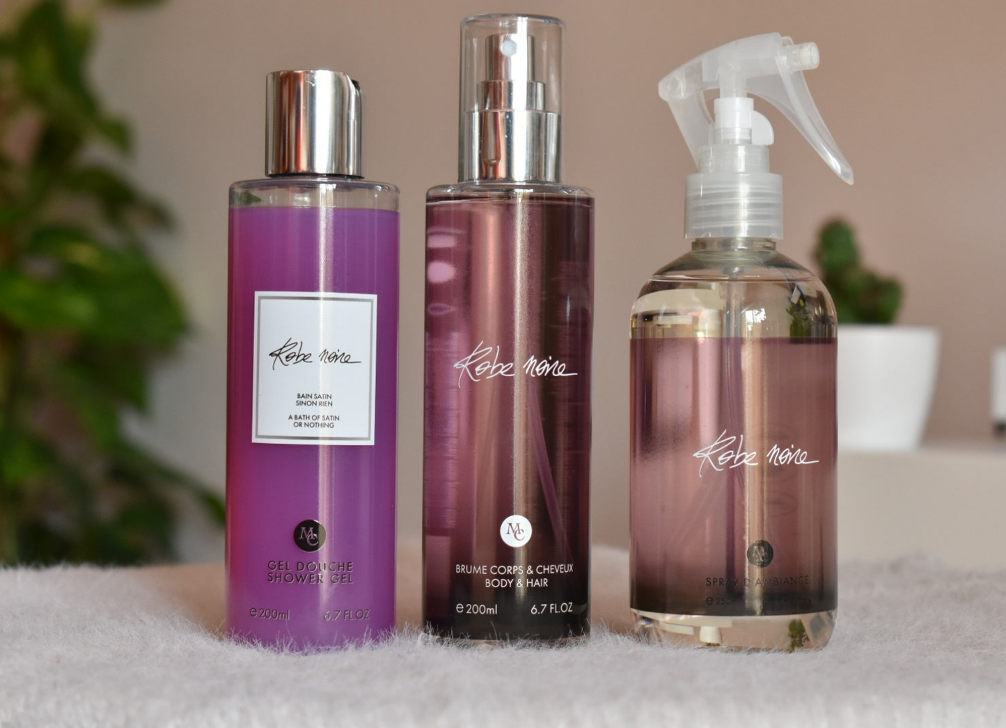Trio: Brume + Gel douche + Spray d'ambiance _ Robe noire