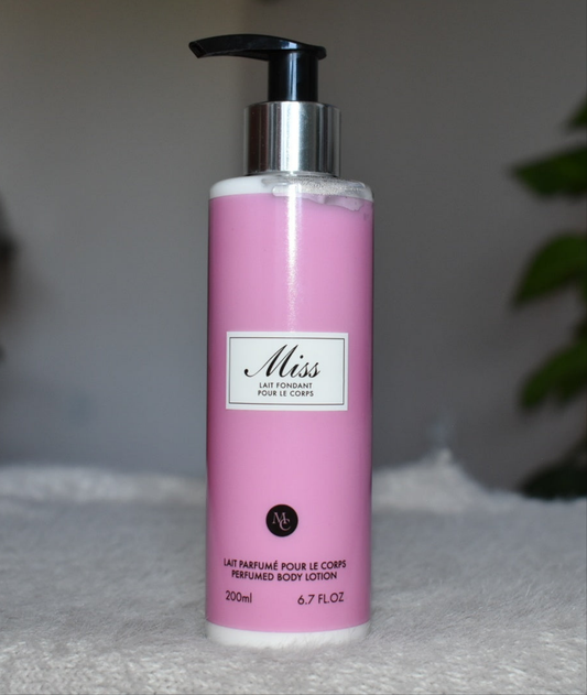 Lait parfumé pour le corps - Miss Dior