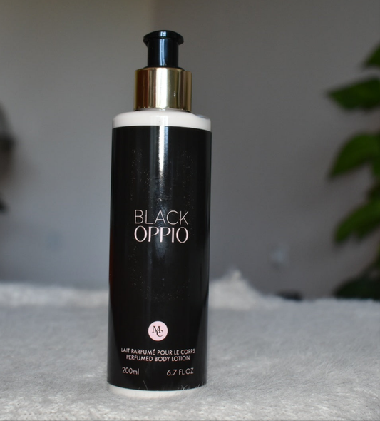 Lait parfumé pour le corps - Black Opium